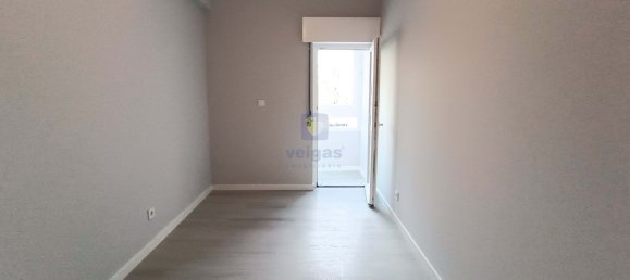 3 bedrooms Apartment in Loures, Portugal No. 94669 22