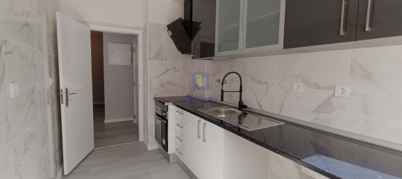 3 bedrooms Apartment in Loures, Portugal No. 94669 35