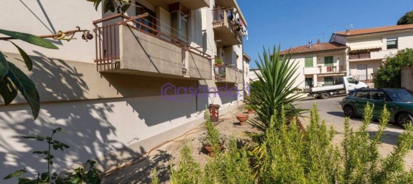 2 bedrooms Apartment in Fucecchio, Italy No. 337577 3