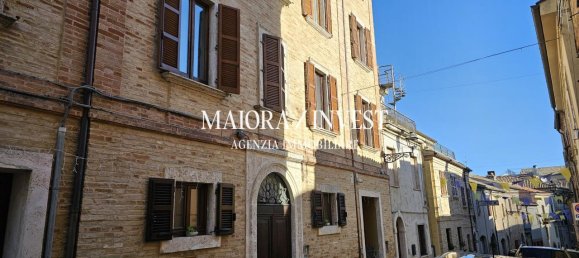 4 rooms Apartment in Ripatransone, Italy No. 107440 2