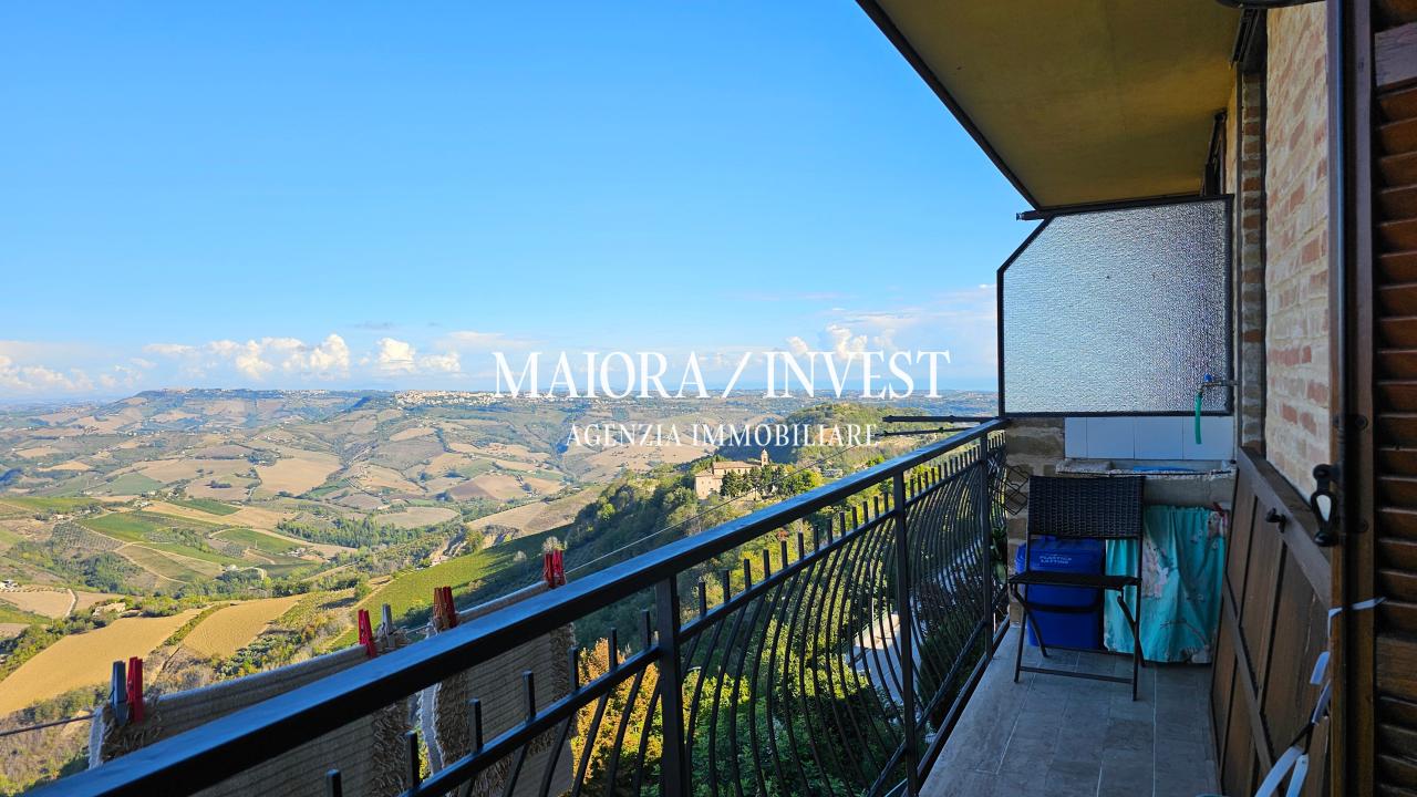 4 rooms Apartment in Ripatransone, Italy No. 107440