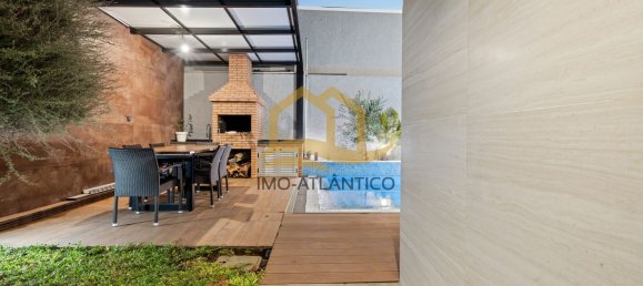 Casa de 3 dormitorios en Funchal, Portugal No. 25054 2