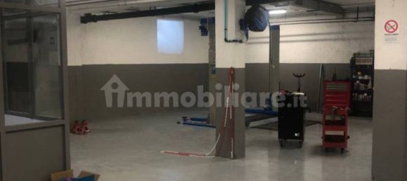 270m² Office in Rome, Italy No. 306535 3