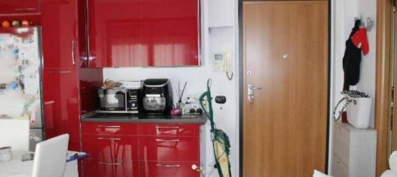 Квартира с 2 спальнями в Макерио, Италия № 281720 7