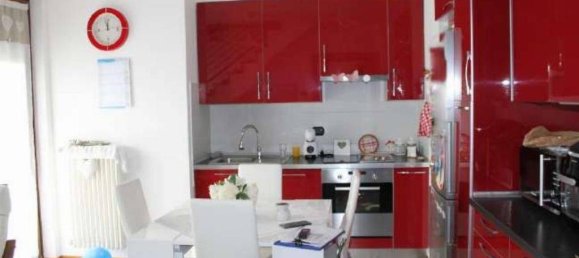 Квартира с 2 спальнями в Макерио, Италия № 281720 9