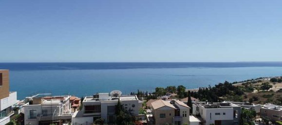 5 bedrooms House in Agios Tychonas, Cyprus No. 16509 2