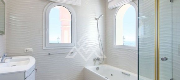 Villa de 8 dormitorios en Málaga, Spain No. 130909 32