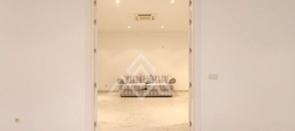 Villa de 8 dormitorios en Málaga, Spain No. 130909 45