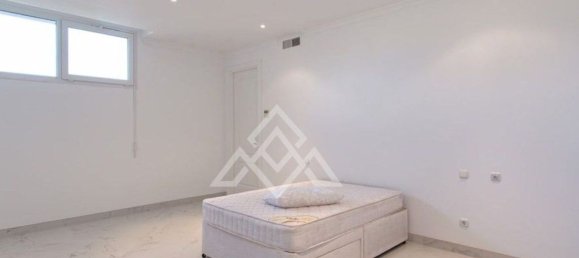 Villa de 8 dormitorios en Málaga, Spain No. 130909 48