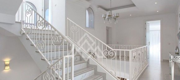 Villa de 8 dormitorios en Málaga, Spain No. 130909 29