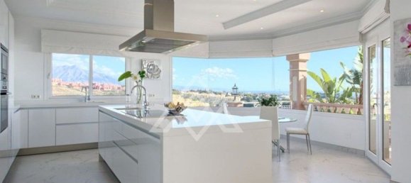 Villa de 8 dormitorios en Málaga, Spain No. 130909 8