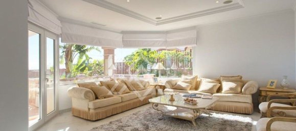 Villa de 8 dormitorios en Málaga, Spain No. 130909 15