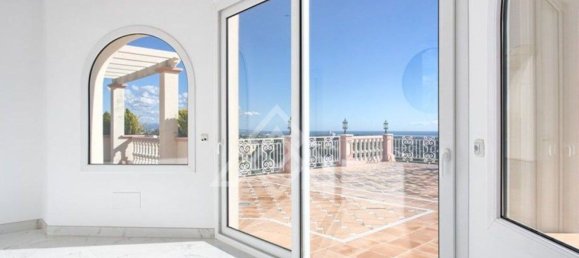 Villa de 8 dormitorios en Málaga, Spain No. 130909 36