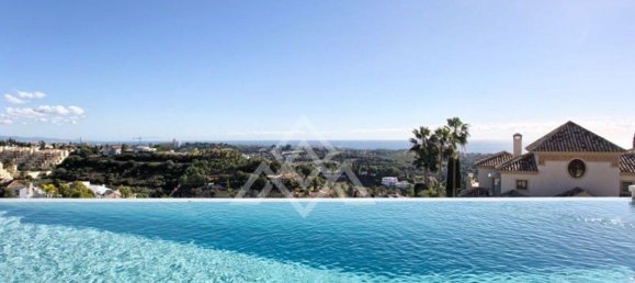 Villa de 8 dormitorios en Málaga, Spain No. 130909 7