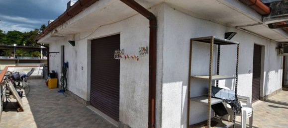 5 bedrooms Penthouse in Spinetoli, Italy No. 155052 9