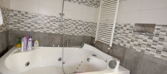 5 bedrooms Penthouse in Spinetoli, Italy No. 155052 14