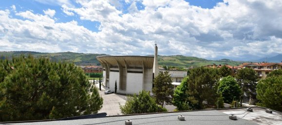 5 bedrooms Penthouse in Spinetoli, Italy No. 155052 6