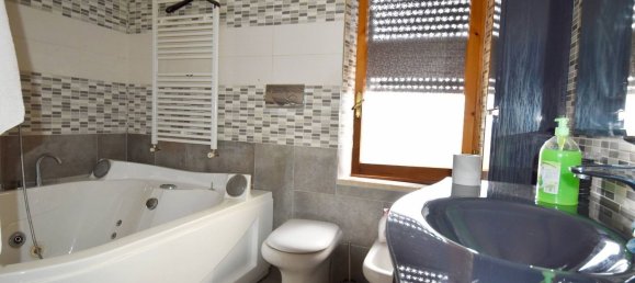 5 bedrooms Penthouse in Spinetoli, Italy No. 155052 13