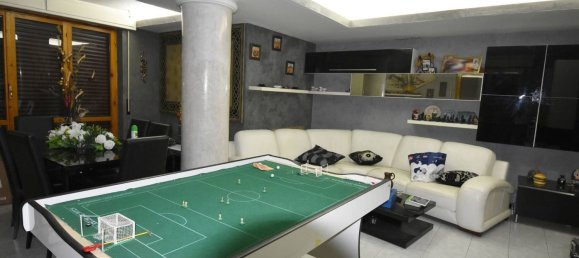 5 bedrooms Penthouse in Spinetoli, Italy No. 155052 2