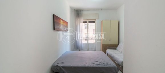 2 rooms Apartment in Milan, Italy No. 261217 3