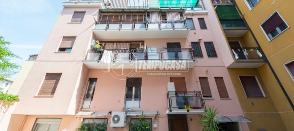 2 rooms Apartment in Milan, Italy No. 261217 15
