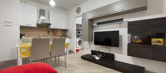 2 rooms Apartment in Magliolo, Italy No. 267961 4