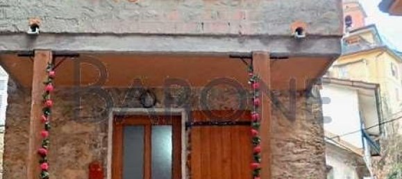 4 rooms Apartment in Carrara, Italy No. 14700 18