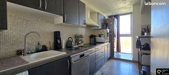 Apartamento de 2 dormitorios en Marseille, France No. 336888 7