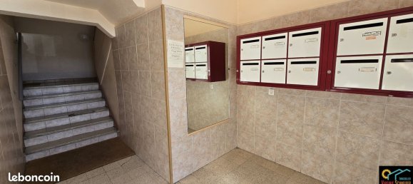 Apartamento de 2 dormitorios en Marseille, France No. 336888 13