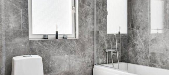 3 bedrooms Apartment in Brescia, Italy No. 329039 6