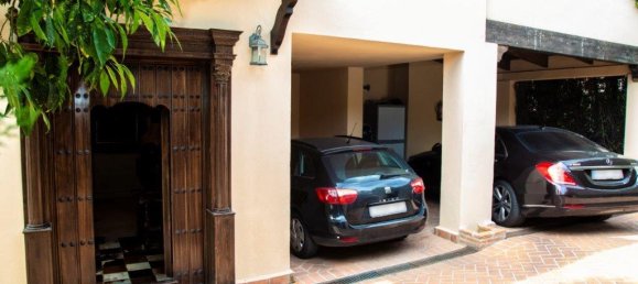 7 bedrooms Villa in Marbella, Spain No. 23393 25