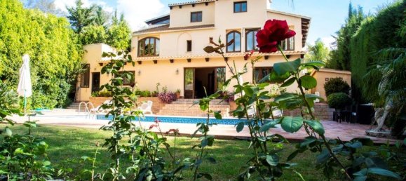 7 bedrooms Villa in Marbella, Spain No. 23393 4