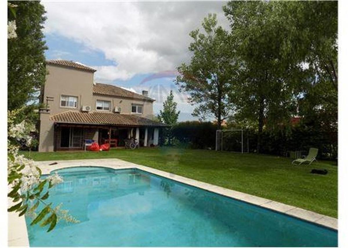 4 Schlafzimmer Haus in Tigre, Argentina, Nr. 73767