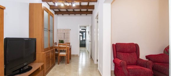 Apartamento de 3 dormitorios en Mahon, Spain No. 5034 4