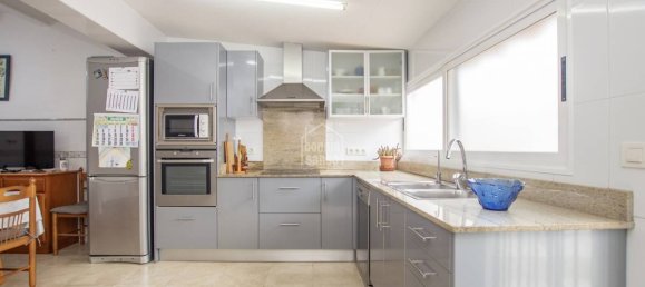 Apartamento de 3 dormitorios en Mahon, Spain No. 5034 8