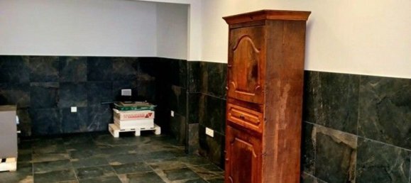 41m² Commercial property in Roquetas de Mar, Spain No. 151259 9