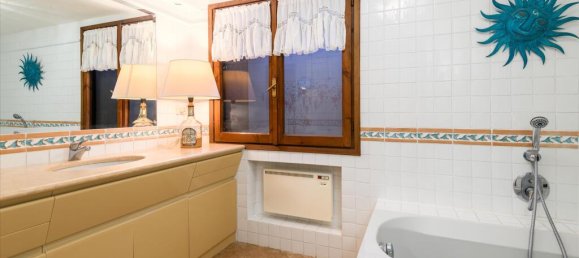 6 bedrooms Villa in Arzachena, Italy No. 57233 12