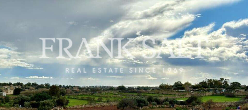 3 bedrooms Apartment in Zurrieq, Malta No. 7955