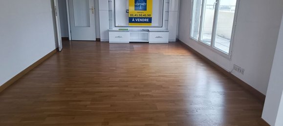 Квартира с 3 спальнями в Бобиньи, Франция № 183987 2