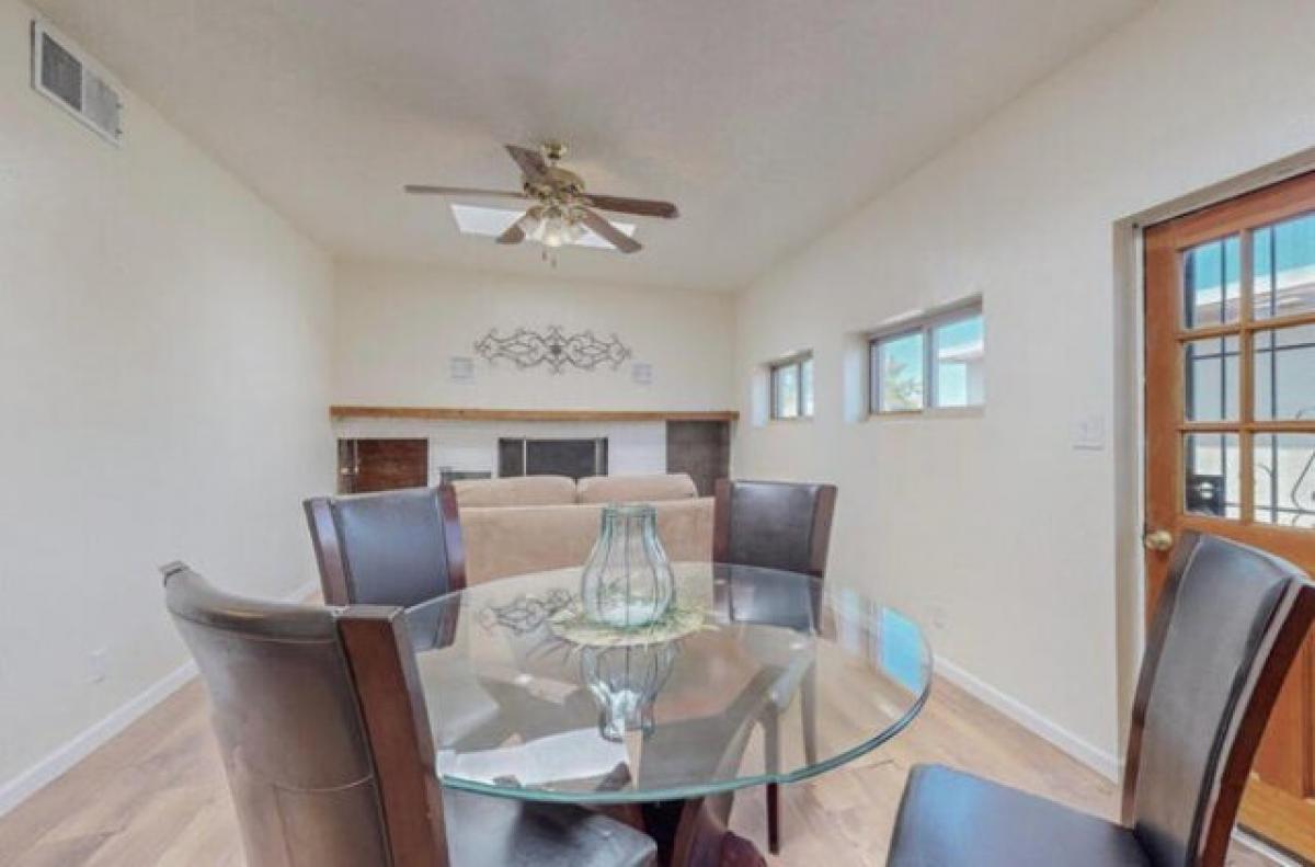 Дом с 3 спальнями в Альбукерке, США № 391499