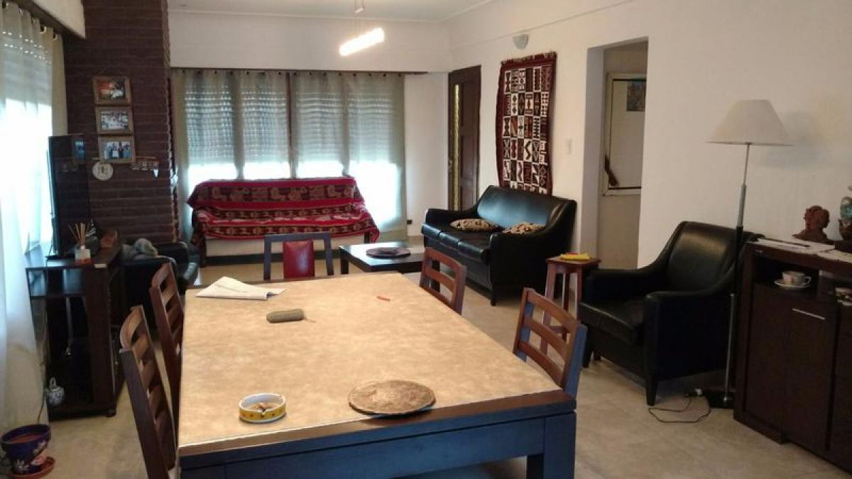 4 غرف نوم منزل في Mar del Plata, Argentina رقم 90146