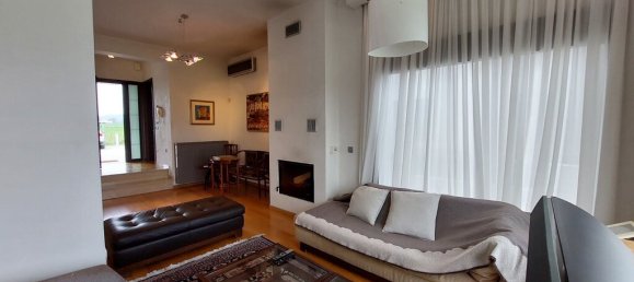 4 Schlafzimmer Property in Thermi, Greece, Nr. 66275 9