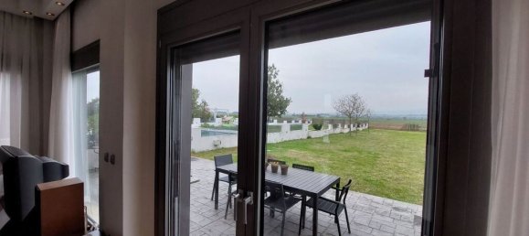 4 Schlafzimmer Property in Thermi, Greece, Nr. 66275 13