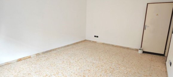 5 bedrooms Apartment in Pisa, Italy No. 371833 14