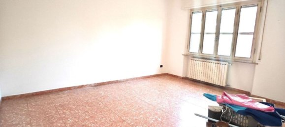 5 bedrooms Apartment in Pisa, Italy No. 371833 9
