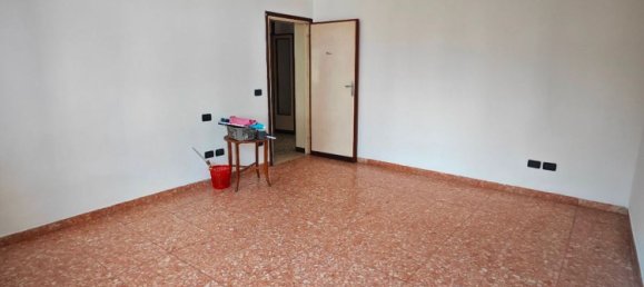 5 bedrooms Apartment in Pisa, Italy No. 371833 8