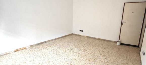 5 bedrooms Apartment in Pisa, Italy No. 371833 11