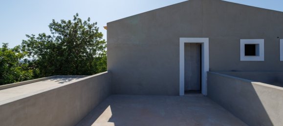 3 bedrooms Villa in Loule, Portugal No. 204589 8