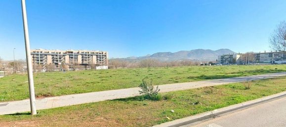 Terreno en Granada, Spain 9789 m² No. 180129 2