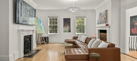 4 bedrooms House in Halifax, Canada No. 596 10